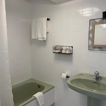 Πανσιόν Amarantos 3*