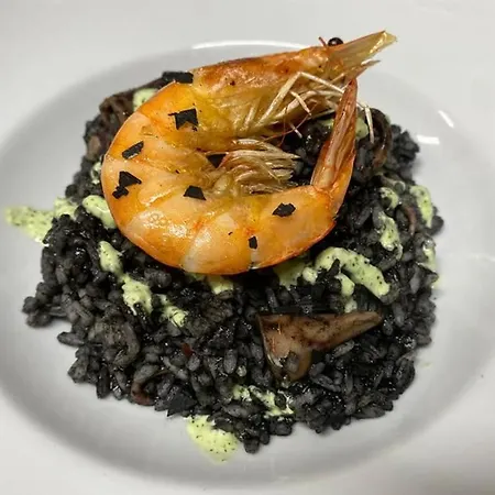 Πανσιόν Amarantos 3*