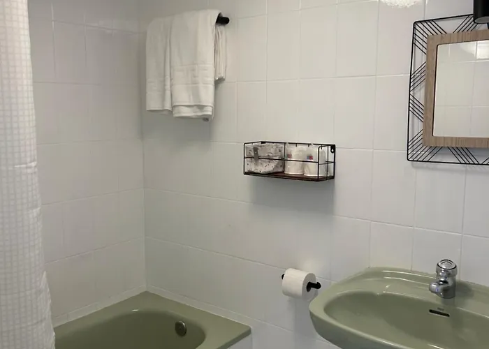 Konukevi Amarantos 3*